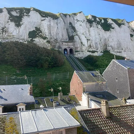 Holiday home Maison De Pecheurs Malvina Le Treport